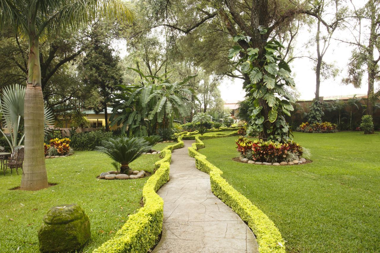 מלון Tacámbaro de Codallos Quinta Sauz מראה חיצוני תמונה