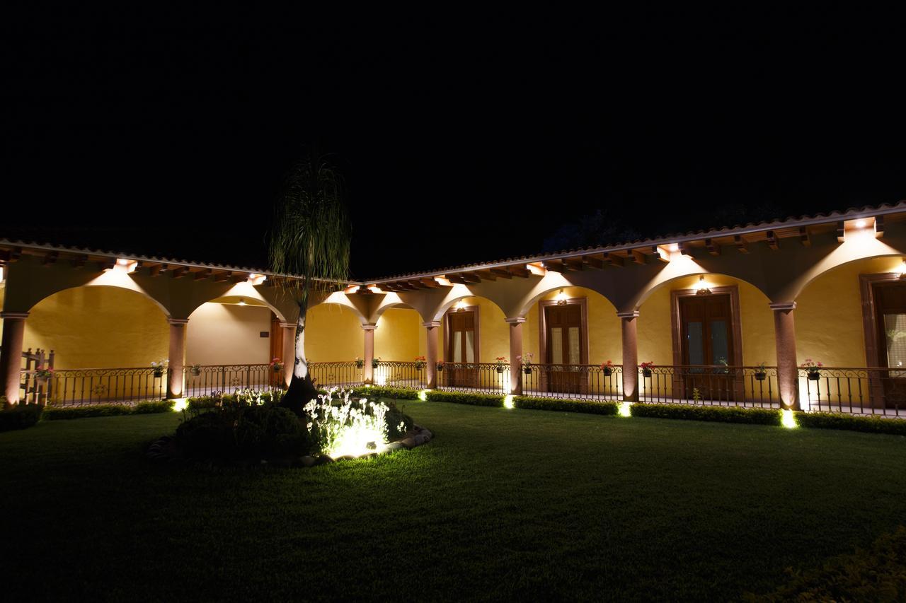 מלון Tacámbaro de Codallos Quinta Sauz מראה חיצוני תמונה