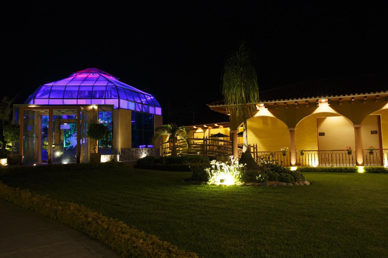 מלון Tacámbaro de Codallos Quinta Sauz מראה חיצוני תמונה